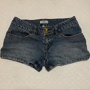 Y2K So Jean Shorts (5)